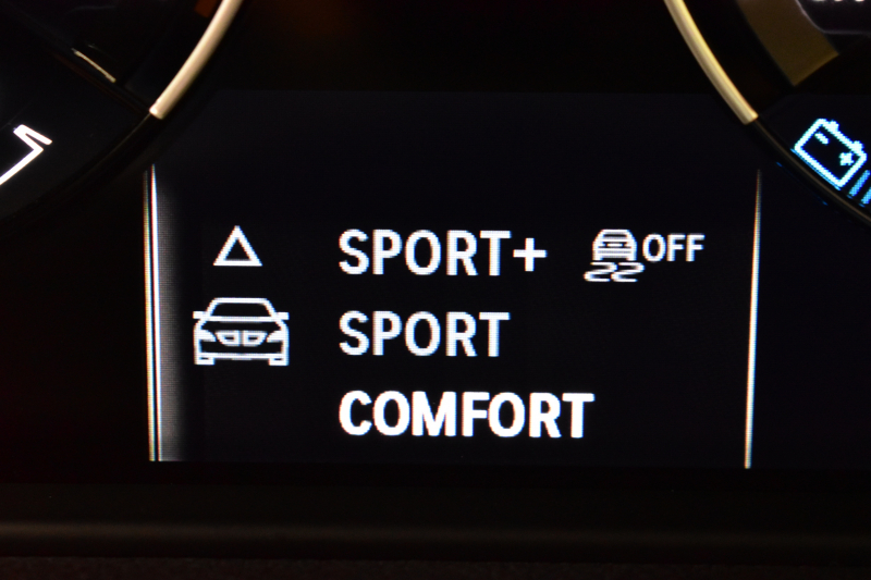 BMW Mシリーズ M2 MDCT 7速DCT LCI後期 ﾋｰﾀｰ付黒革 LEDﾍｯﾄﾞﾗｲﾄ&ﾃｰﾙ ﾀｯﾁﾊﾟﾈﾙHDDﾅﾋﾞ Bｶﾒﾗ ﾘｱPDC 19AW 車線逸脱&歩行者警告 衝突軽減ﾌﾞﾚｰｷ ｶｰﾎﾞﾝｲﾝﾃﾘｱ 2年保証