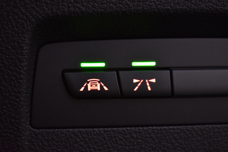 BMW Mシリーズ M2 MDCT 7速DCT LCI後期 ﾋｰﾀｰ付黒革 LEDﾍｯﾄﾞﾗｲﾄ&ﾃｰﾙ ﾀｯﾁﾊﾟﾈﾙHDDﾅﾋﾞ Bｶﾒﾗ ﾘｱPDC 19AW 車線逸脱&歩行者警告 衝突軽減ﾌﾞﾚｰｷ ｶｰﾎﾞﾝｲﾝﾃﾘｱ 2年保証