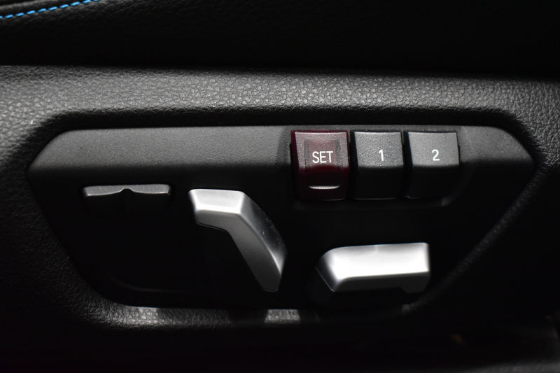 BMW Mシリーズ M2 MDCT 7速DCT LCI後期 ﾋｰﾀｰ付黒革 LEDﾍｯﾄﾞﾗｲﾄ&ﾃｰﾙ ﾀｯﾁﾊﾟﾈﾙHDDﾅﾋﾞ Bｶﾒﾗ ﾘｱPDC 19AW 車線逸脱&歩行者警告 衝突軽減ﾌﾞﾚｰｷ ｶｰﾎﾞﾝｲﾝﾃﾘｱ 2年保証