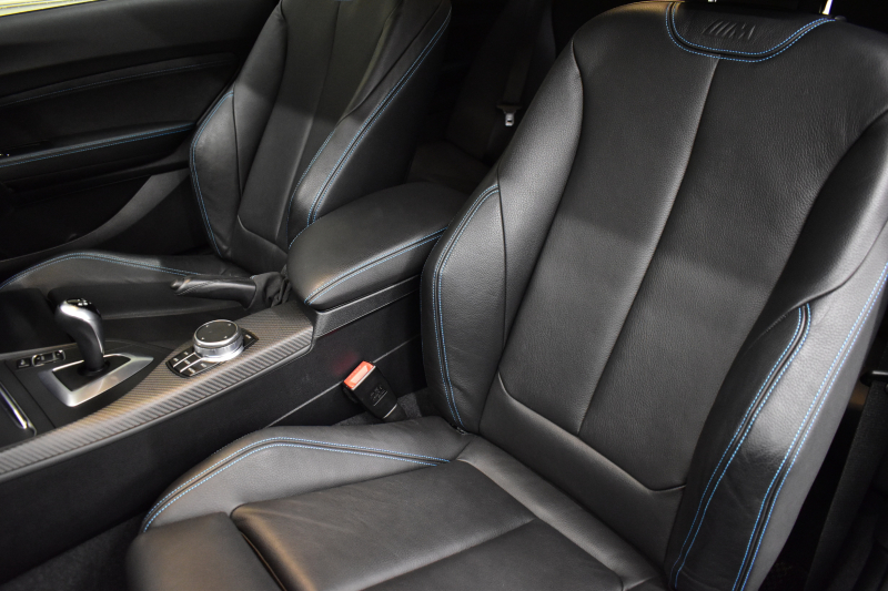 BMW Mシリーズ M2 MDCT 7速DCT LCI後期 ﾋｰﾀｰ付黒革 LEDﾍｯﾄﾞﾗｲﾄ&ﾃｰﾙ ﾀｯﾁﾊﾟﾈﾙHDDﾅﾋﾞ Bｶﾒﾗ ﾘｱPDC 19AW 車線逸脱&歩行者警告 衝突軽減ﾌﾞﾚｰｷ ｶｰﾎﾞﾝｲﾝﾃﾘｱ 2年保証