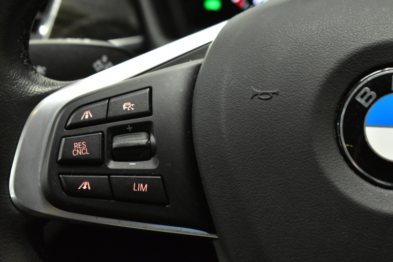 BMW X1 Xdrive18d Xﾗｲﾝ 中期 期間限定特別掲載 4WD 1ｵｰﾅｰ ﾊｲﾗｲﾝ&ｺﾝﾌｫｰﾄ&ｱﾄﾞﾊﾞﾝｽﾄﾞｱｸﾃｨﾌﾞｾｰﾌﾃｨP 追従ACC HUD ﾋｰﾀｰ付電動黒革 LEDﾍｯﾄﾞﾗｲﾄ 衝突軽減B ﾀｯﾁﾊﾟﾈﾙﾅﾋﾞ Bｶﾒﾗ 前後PDC Pｱｼｽﾄ 電動Rｹﾞｰﾄ ｽﾏｰﾄｷｰ 18AW 2年保証