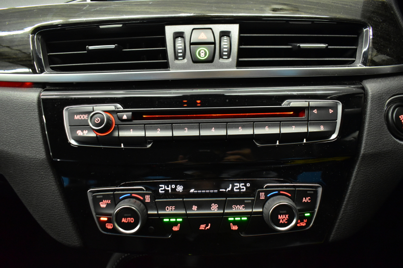 BMW X1 Xdrive18d Xﾗｲﾝ 中期 期間限定特別掲載 4WD 1ｵｰﾅｰ ﾊｲﾗｲﾝ&ｺﾝﾌｫｰﾄ&ｱﾄﾞﾊﾞﾝｽﾄﾞｱｸﾃｨﾌﾞｾｰﾌﾃｨP 追従ACC HUD ﾋｰﾀｰ付電動黒革 LEDﾍｯﾄﾞﾗｲﾄ 衝突軽減B ﾀｯﾁﾊﾟﾈﾙﾅﾋﾞ Bｶﾒﾗ 前後PDC Pｱｼｽﾄ 電動Rｹﾞｰﾄ ｽﾏｰﾄｷｰ 18AW 2年保証