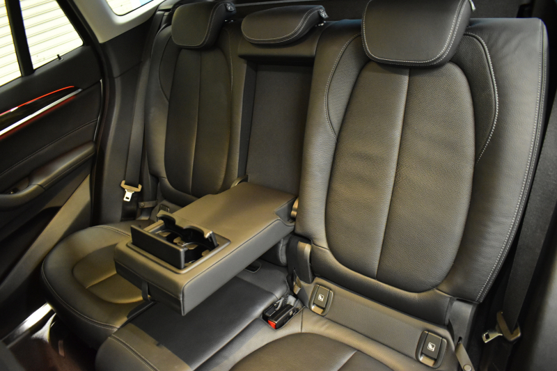 BMW X1 Xdrive18d Xﾗｲﾝ 中期 期間限定特別掲載 4WD 1ｵｰﾅｰ ﾊｲﾗｲﾝ&ｺﾝﾌｫｰﾄ&ｱﾄﾞﾊﾞﾝｽﾄﾞｱｸﾃｨﾌﾞｾｰﾌﾃｨP 追従ACC HUD ﾋｰﾀｰ付電動黒革 LEDﾍｯﾄﾞﾗｲﾄ 衝突軽減B ﾀｯﾁﾊﾟﾈﾙﾅﾋﾞ Bｶﾒﾗ 前後PDC Pｱｼｽﾄ 電動Rｹﾞｰﾄ ｽﾏｰﾄｷｰ 18AW 2年保証