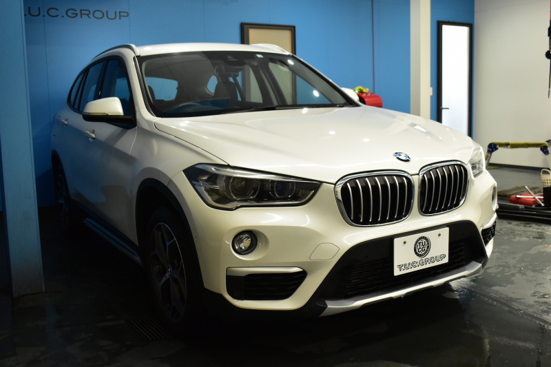 BMW X1 Xdrive18d Xﾗｲﾝ 中期 期間限定特別掲載 4WD 1ｵｰﾅｰ ﾊｲﾗｲﾝ&ｺﾝﾌｫｰﾄ&ｱﾄﾞﾊﾞﾝｽﾄﾞｱｸﾃｨﾌﾞｾｰﾌﾃｨP 追従ACC HUD ﾋｰﾀｰ付電動黒革 LEDﾍｯﾄﾞﾗｲﾄ 衝突軽減B ﾀｯﾁﾊﾟﾈﾙﾅﾋﾞ Bｶﾒﾗ 前後PDC Pｱｼｽﾄ 電動Rｹﾞｰﾄ ｽﾏｰﾄｷｰ 18AW 2年保証