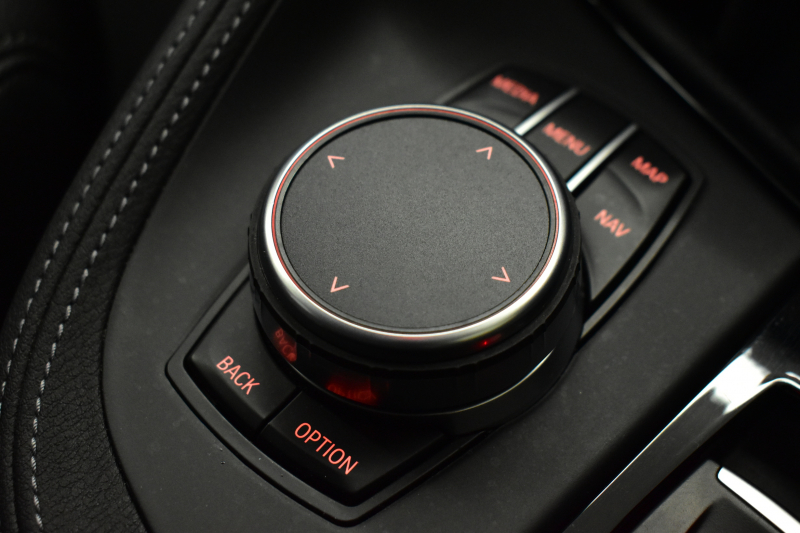 BMW X1 Xdrive18d Xﾗｲﾝ 中期 期間限定特別掲載 4WD 1ｵｰﾅｰ ﾊｲﾗｲﾝ&ｺﾝﾌｫｰﾄ&ｱﾄﾞﾊﾞﾝｽﾄﾞｱｸﾃｨﾌﾞｾｰﾌﾃｨP 追従ACC HUD ﾋｰﾀｰ付電動黒革 LEDﾍｯﾄﾞﾗｲﾄ 衝突軽減B ﾀｯﾁﾊﾟﾈﾙﾅﾋﾞ Bｶﾒﾗ 前後PDC Pｱｼｽﾄ 電動Rｹﾞｰﾄ ｽﾏｰﾄｷｰ 18AW 2年保証