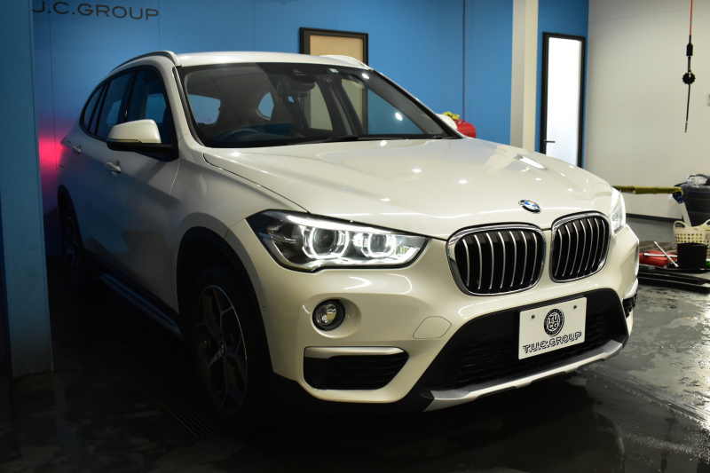 BMW X1 Xdrive18d Xﾗｲﾝ 中期 期間限定特別掲載 4WD 1ｵｰﾅｰ ﾊｲﾗｲﾝ&ｺﾝﾌｫｰﾄ&ｱﾄﾞﾊﾞﾝｽﾄﾞｱｸﾃｨﾌﾞｾｰﾌﾃｨP 追従ACC HUD ﾋｰﾀｰ付電動黒革 LEDﾍｯﾄﾞﾗｲﾄ 衝突軽減B ﾀｯﾁﾊﾟﾈﾙﾅﾋﾞ Bｶﾒﾗ 前後PDC Pｱｼｽﾄ 電動Rｹﾞｰﾄ ｽﾏｰﾄｷｰ 18AW 2年保証