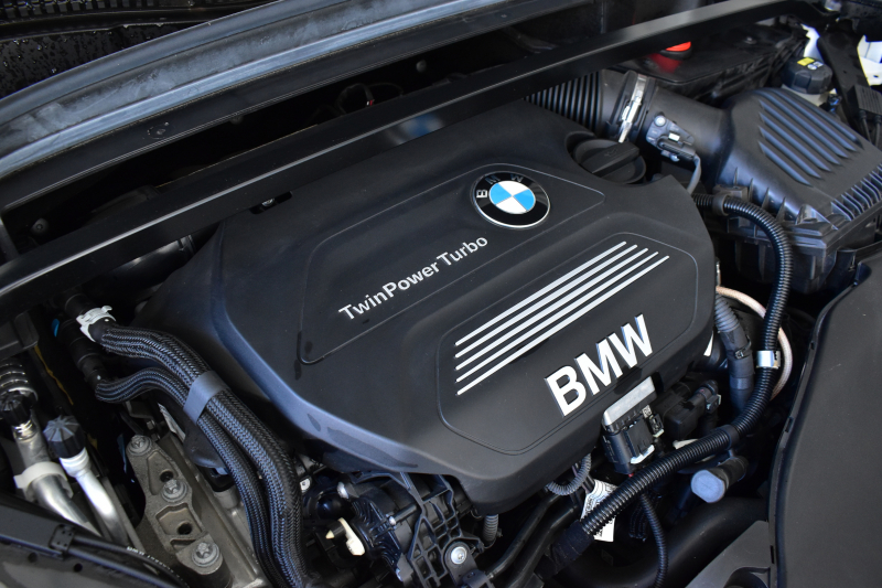 BMW X1 Xdrive18d Xﾗｲﾝ 中期 期間限定特別掲載 4WD 1ｵｰﾅｰ ﾊｲﾗｲﾝ&ｺﾝﾌｫｰﾄ&ｱﾄﾞﾊﾞﾝｽﾄﾞｱｸﾃｨﾌﾞｾｰﾌﾃｨP 追従ACC HUD ﾋｰﾀｰ付電動黒革 LEDﾍｯﾄﾞﾗｲﾄ 衝突軽減B ﾀｯﾁﾊﾟﾈﾙﾅﾋﾞ Bｶﾒﾗ 前後PDC Pｱｼｽﾄ 電動Rｹﾞｰﾄ ｽﾏｰﾄｷｰ 18AW 2年保証