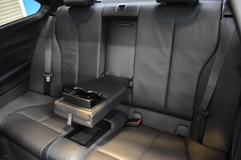 BMW Mシリーズ M2 6速MT LCI後期 ｾﾚｸﾄP ｻﾝﾙｰﾌ ﾋｰﾀｰ付黒革 LEDﾍｯﾄﾞﾗｲﾄ&ﾃｰﾙ ﾀｯﾁﾊﾟﾈﾙHDDﾅﾋﾞ Bｶﾒﾗ ﾘｱPDC 19AW 車線逸脱&歩行者警告 衝突軽減ﾌﾞﾚｰｷ ｶｰﾎﾞﾝｲﾝﾃﾘｱ ｶｰﾎﾞﾝﾄﾗﾝｸｽﾎﾟｲﾗｰ iｽﾄｯﾌﾟ ｽﾏｰﾄｷｰ 2年保証