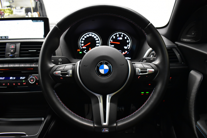 BMW Mシリーズ M2 6速MT LCI後期 ｾﾚｸﾄP ｻﾝﾙｰﾌ ﾋｰﾀｰ付黒革 LEDﾍｯﾄﾞﾗｲﾄ&ﾃｰﾙ ﾀｯﾁﾊﾟﾈﾙHDDﾅﾋﾞ Bｶﾒﾗ ﾘｱPDC 19AW 車線逸脱&歩行者警告 衝突軽減ﾌﾞﾚｰｷ ｶｰﾎﾞﾝｲﾝﾃﾘｱ ｶｰﾎﾞﾝﾄﾗﾝｸｽﾎﾟｲﾗｰ iｽﾄｯﾌﾟ ｽﾏｰﾄｷｰ 2年保証