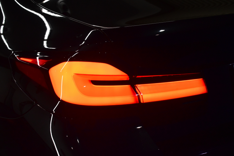 BMW 5シリーズ 530e Mｽﾎﾟｰﾂ ｴﾃﾞｨｼｮﾝｼﾞｮｲ+ LCI後期 PHEV 全席ﾋｰﾀｰ付茶革 新ﾃﾞｻﾞｲﾝLEDﾍｯﾄﾞﾗｲﾄ 可変ｻｽﾍﾟﾝｼｮﾝ ﾗｲﾌﾞｺｸﾋﾟｯﾄ ACC HUD LCW ﾀｯﾁﾊﾟﾈﾙﾅﾋﾞ3Dﾋﾞｭｰ全周囲ｶﾒ ﾌﾙｾｸﾞ 電動ﾄﾗﾝｸ 2年保証