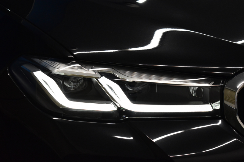 BMW 5シリーズ 530e Mｽﾎﾟｰﾂ ｴﾃﾞｨｼｮﾝｼﾞｮｲ+ LCI後期 PHEV 全席ﾋｰﾀｰ付茶革 新ﾃﾞｻﾞｲﾝLEDﾍｯﾄﾞﾗｲﾄ 可変ｻｽﾍﾟﾝｼｮﾝ ﾗｲﾌﾞｺｸﾋﾟｯﾄ ACC HUD LCW ﾀｯﾁﾊﾟﾈﾙﾅﾋﾞ3Dﾋﾞｭｰ全周囲ｶﾒ ﾌﾙｾｸﾞ 電動ﾄﾗﾝｸ 2年保証