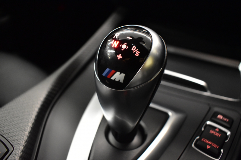 BMW Mシリーズ M2 ｴﾃﾞｨｼｮﾝﾌﾞﾗｯｸｼｬﾄﾞｳ LCI後期 100台限定 Mperformance19AW&ｶｰﾎﾞﾝﾃﾞｨﾌｭｰｻﾞｰ ﾋｰﾀｰ付黒革 ｱﾀﾞﾌﾟﾃｨﾌﾞﾍｷｻｺﾞﾅﾙLEDﾍｯﾄﾞﾗｲﾄ&ﾃｰﾙ ﾀｯﾁﾊﾟﾈﾙHDDﾅﾋﾞBｶﾒﾗ 車線逸脱&歩行者警告 衝突軽減ﾌﾞﾚｰｷ ｽﾏｰﾄｷｰ 2年保証