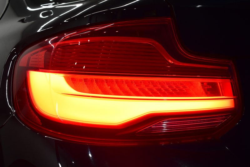 BMW Mシリーズ M2 ｴﾃﾞｨｼｮﾝﾌﾞﾗｯｸｼｬﾄﾞｳ LCI後期 100台限定 Mperformance19AW&ｶｰﾎﾞﾝﾃﾞｨﾌｭｰｻﾞｰ ﾋｰﾀｰ付黒革 ｱﾀﾞﾌﾟﾃｨﾌﾞﾍｷｻｺﾞﾅﾙLEDﾍｯﾄﾞﾗｲﾄ&ﾃｰﾙ ﾀｯﾁﾊﾟﾈﾙHDDﾅﾋﾞBｶﾒﾗ 車線逸脱&歩行者警告 衝突軽減ﾌﾞﾚｰｷ ｽﾏｰﾄｷｰ 2年保証