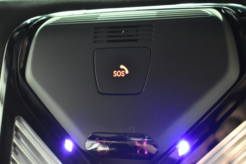 BMW 5シリーズ 530i Mｽﾎﾟｰﾂ ｲﾉﾍﾞｰｼｮﾝ＆ﾊｲﾗｲﾝP ｻﾝﾙｰﾌ 液晶ﾒｰﾀｰ  高出力ﾓﾃﾞﾙ  全席ﾋｰﾀｰ付黒革 HUD LEDﾍｯﾄﾞﾗｲﾄ 追従ACC 車線変更警告 ﾜｲﾔﾚｽ充電 ｼﾞｪｽﾁｬｰC ﾀｯﾁﾊﾟﾈﾙ対応iﾄﾞﾗｲﾌﾞHDDﾅﾋﾞﾌﾙｾｸﾞ 3Dﾋﾞｭｰ Pｱｼｽﾄﾌﾟﾗｽ 電動ﾄﾗﾝｸ 2年保証