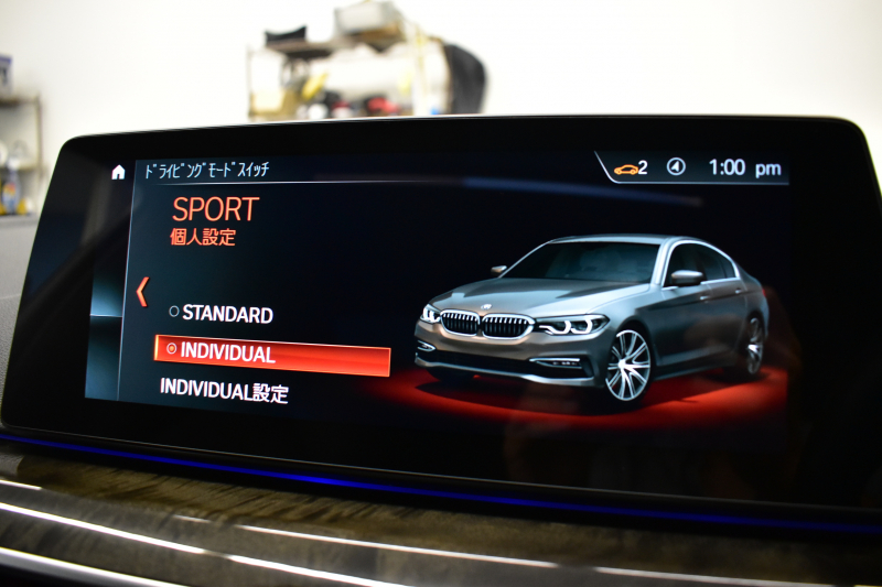 BMW 5シリーズ 530i Mｽﾎﾟｰﾂ ｲﾉﾍﾞｰｼｮﾝ＆ﾊｲﾗｲﾝP ｻﾝﾙｰﾌ 液晶ﾒｰﾀｰ  高出力ﾓﾃﾞﾙ  全席ﾋｰﾀｰ付黒革 HUD LEDﾍｯﾄﾞﾗｲﾄ 追従ACC 車線変更警告 ﾜｲﾔﾚｽ充電 ｼﾞｪｽﾁｬｰC ﾀｯﾁﾊﾟﾈﾙ対応iﾄﾞﾗｲﾌﾞHDDﾅﾋﾞﾌﾙｾｸﾞ 3Dﾋﾞｭｰ Pｱｼｽﾄﾌﾟﾗｽ 電動ﾄﾗﾝｸ 2年保証