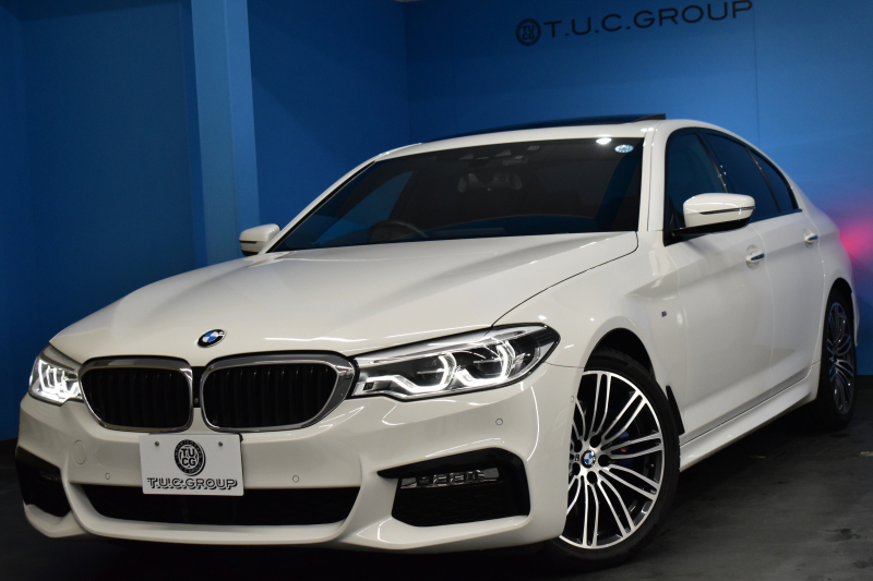 BMW 5シリーズ 530i Mｽﾎﾟｰﾂ ｲﾉﾍﾞｰｼｮﾝ＆ﾊｲﾗｲﾝP ｻﾝﾙｰﾌ 液晶ﾒｰﾀｰ  高出力ﾓﾃﾞﾙ  全席ﾋｰﾀｰ付黒革 HUD LEDﾍｯﾄﾞﾗｲﾄ 追従ACC 車線変更警告 ﾜｲﾔﾚｽ充電 ｼﾞｪｽﾁｬｰC ﾀｯﾁﾊﾟﾈﾙ対応iﾄﾞﾗｲﾌﾞHDDﾅﾋﾞﾌﾙｾｸﾞ 3Dﾋﾞｭｰ Pｱｼｽﾄﾌﾟﾗｽ 電動ﾄﾗﾝｸ 2年保証