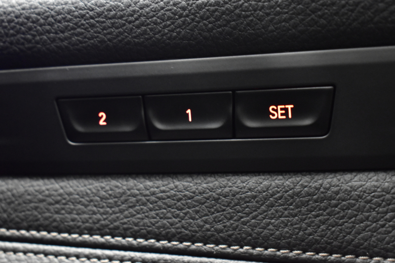 BMW 5シリーズ 530i Mｽﾎﾟｰﾂ ｲﾉﾍﾞｰｼｮﾝ＆ﾊｲﾗｲﾝP ｻﾝﾙｰﾌ 液晶ﾒｰﾀｰ  高出力ﾓﾃﾞﾙ  全席ﾋｰﾀｰ付黒革 HUD LEDﾍｯﾄﾞﾗｲﾄ 追従ACC 車線変更警告 ﾜｲﾔﾚｽ充電 ｼﾞｪｽﾁｬｰC ﾀｯﾁﾊﾟﾈﾙ対応iﾄﾞﾗｲﾌﾞHDDﾅﾋﾞﾌﾙｾｸﾞ 3Dﾋﾞｭｰ Pｱｼｽﾄﾌﾟﾗｽ 電動ﾄﾗﾝｸ 2年保証