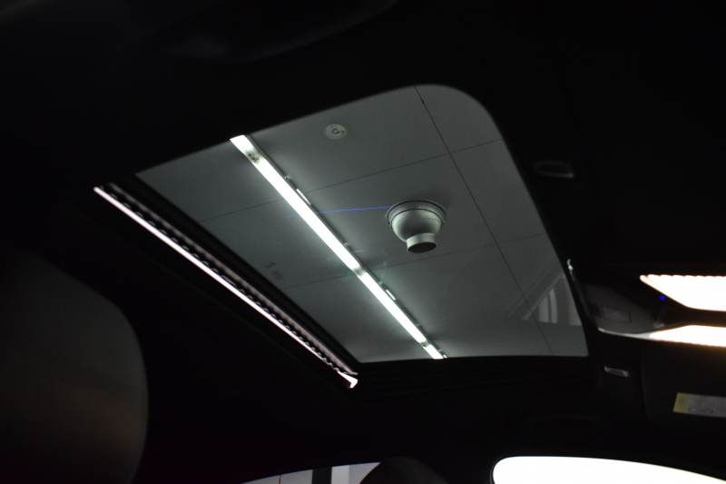 BMW 5シリーズ 530i Mｽﾎﾟｰﾂ ｲﾉﾍﾞｰｼｮﾝ＆ﾊｲﾗｲﾝP ｻﾝﾙｰﾌ 液晶ﾒｰﾀｰ  高出力ﾓﾃﾞﾙ  全席ﾋｰﾀｰ付黒革 HUD LEDﾍｯﾄﾞﾗｲﾄ 追従ACC 車線変更警告 ﾜｲﾔﾚｽ充電 ｼﾞｪｽﾁｬｰC ﾀｯﾁﾊﾟﾈﾙ対応iﾄﾞﾗｲﾌﾞHDDﾅﾋﾞﾌﾙｾｸﾞ 3Dﾋﾞｭｰ Pｱｼｽﾄﾌﾟﾗｽ 電動ﾄﾗﾝｸ 2年保証