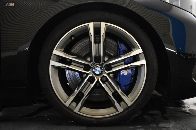 BMW 1シリーズ M135i xDrive 期間限定特別掲載 4WD ﾃﾞﾋﾞｭｰP ﾋｰﾀｰ付電動Mｽﾎﾟｰﾂｼｰﾄ 可変ｻｽﾍﾟﾝｼｮﾝ Mｼｰﾄﾍﾞﾙﾄ Mｽﾎﾟｰﾂﾌﾞﾚｰｷ 追従ACC BMWﾗｲﾌﾞｺｯｸﾋﾟｯﾄ ﾀｯﾁﾊﾟﾈﾙﾅﾋﾞ ｱｯﾌﾟﾙｶｰﾌﾟﾚｲ LEDﾍｯﾄﾞﾗｲﾄ 電動Rｹﾞｰﾄ 2年保証