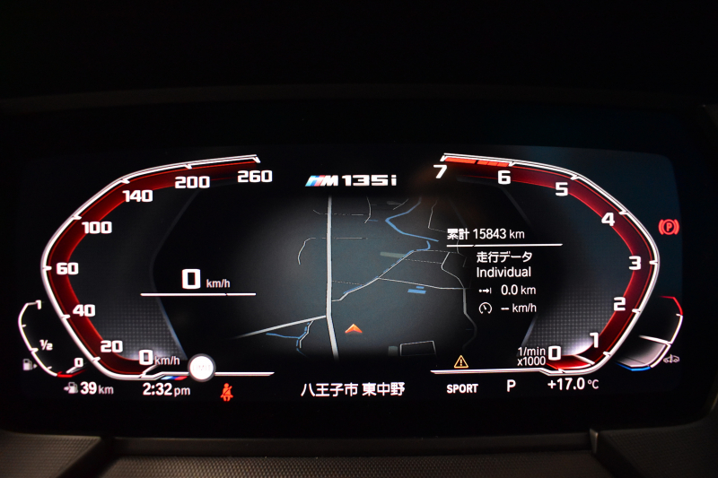 BMW 1シリーズ M135i xDrive 期間限定特別掲載 4WD ﾃﾞﾋﾞｭｰP ﾋｰﾀｰ付電動Mｽﾎﾟｰﾂｼｰﾄ 可変ｻｽﾍﾟﾝｼｮﾝ Mｼｰﾄﾍﾞﾙﾄ Mｽﾎﾟｰﾂﾌﾞﾚｰｷ 追従ACC BMWﾗｲﾌﾞｺｯｸﾋﾟｯﾄ ﾀｯﾁﾊﾟﾈﾙﾅﾋﾞ ｱｯﾌﾟﾙｶｰﾌﾟﾚｲ LEDﾍｯﾄﾞﾗｲﾄ 電動Rｹﾞｰﾄ 2年保証