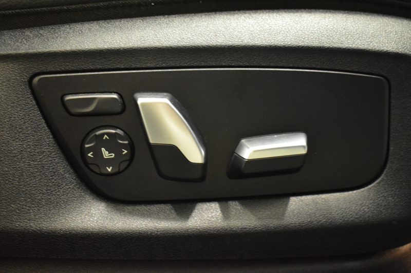 BMW 6シリーズ 630iｸﾞﾗﾝﾂｰﾘｽﾓ Mｽﾎﾟｰﾂ G32型 ｾﾚｸﾄP ﾊﾟﾉﾗﾏｻﾝﾙｰﾌ LEDﾍｯﾄﾞﾗｲﾄ 追従ACC ﾊｰﾏﾝｶｰﾄﾞﾝｻｳﾝﾄﾞ 全席ﾋｰﾀｰ付黒革 HUD 衝突軽減ﾌﾞﾚｰｷ 車線変更 &逸脱&歩行者警告 ﾀｯﾁﾊﾟﾈﾙﾅﾋﾞ 全周囲ｶﾒﾗ3Dﾋﾞｭｰ 液晶ﾒｰﾀｰ  電動Rｹﾞｰﾄ 4ｿﾞｰﾝAC 2年保証