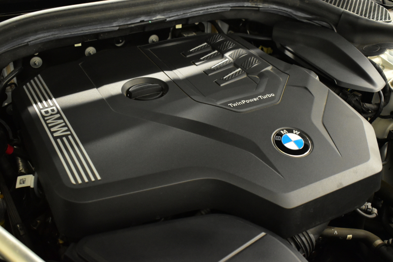 BMW 6シリーズ 630iｸﾞﾗﾝﾂｰﾘｽﾓ Mｽﾎﾟｰﾂ G32型 ｾﾚｸﾄP ﾊﾟﾉﾗﾏｻﾝﾙｰﾌ LEDﾍｯﾄﾞﾗｲﾄ 追従ACC ﾊｰﾏﾝｶｰﾄﾞﾝｻｳﾝﾄﾞ 全席ﾋｰﾀｰ付黒革 HUD 衝突軽減ﾌﾞﾚｰｷ 車線変更 &逸脱&歩行者警告 ﾀｯﾁﾊﾟﾈﾙﾅﾋﾞ 全周囲ｶﾒﾗ3Dﾋﾞｭｰ 液晶ﾒｰﾀｰ  電動Rｹﾞｰﾄ 4ｿﾞｰﾝAC 2年保証