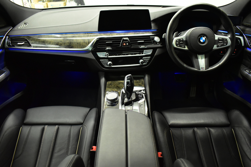 BMW 6シリーズ 630iｸﾞﾗﾝﾂｰﾘｽﾓ Mｽﾎﾟｰﾂ G32型 ｾﾚｸﾄP ﾊﾟﾉﾗﾏｻﾝﾙｰﾌ LEDﾍｯﾄﾞﾗｲﾄ 追従ACC ﾊｰﾏﾝｶｰﾄﾞﾝｻｳﾝﾄﾞ 全席ﾋｰﾀｰ付黒革 HUD 衝突軽減ﾌﾞﾚｰｷ 車線変更 &逸脱&歩行者警告 ﾀｯﾁﾊﾟﾈﾙﾅﾋﾞ 全周囲ｶﾒﾗ3Dﾋﾞｭｰ 液晶ﾒｰﾀｰ  電動Rｹﾞｰﾄ 4ｿﾞｰﾝAC 2年保証