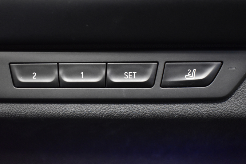 BMW 7シリーズ 740i Mｽﾎﾟｰﾂ LCI後期 1ｵｰﾅｰ ｲﾉﾍﾞｰｼｮﾝP ｻﾝﾙｰﾌ BMWﾚｰｻﾞｰLED 全席ﾋｰﾀｰ&前席ﾍﾞﾝﾁﾚｰｼｮﾝ付黒革 ACC HUD BMWﾗｲﾌﾞｺｯｸﾋﾟｯﾄ ﾀｯﾁﾊﾟﾈﾙﾅﾋﾞ3Dﾋﾞｭｰ ﾌﾙｾｸﾞ ﾊｰﾏﾝｶｰﾄﾞﾝ  液晶ﾒｰﾀｰ 20AW 車線変更&逸脱&歩行者警告 衝突軽減ﾌﾞﾚｰｷ 2年保証