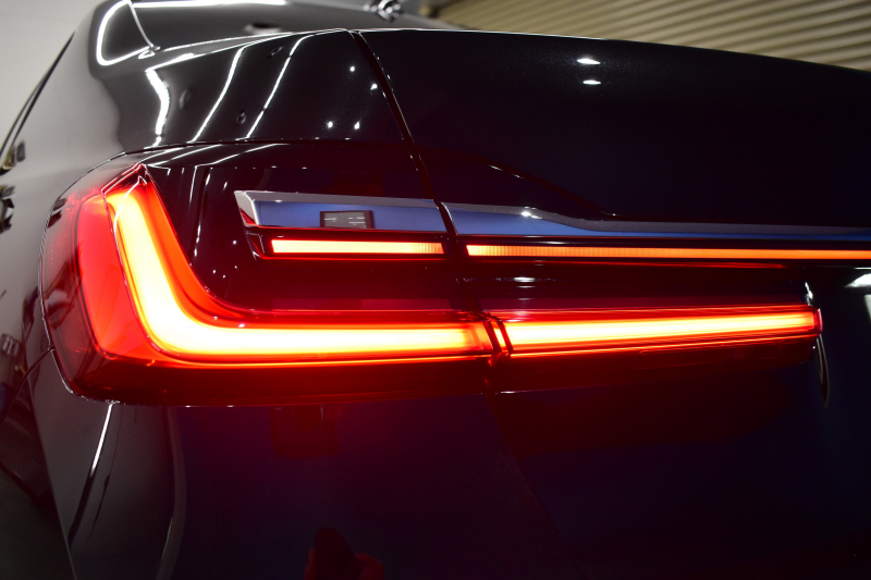 BMW 7シリーズ 740i Mｽﾎﾟｰﾂ LCI後期 1ｵｰﾅｰ ｲﾉﾍﾞｰｼｮﾝP ｻﾝﾙｰﾌ BMWﾚｰｻﾞｰLED 全席ﾋｰﾀｰ&前席ﾍﾞﾝﾁﾚｰｼｮﾝ付黒革 ACC HUD BMWﾗｲﾌﾞｺｯｸﾋﾟｯﾄ ﾀｯﾁﾊﾟﾈﾙﾅﾋﾞ3Dﾋﾞｭｰ ﾌﾙｾｸﾞ ﾊｰﾏﾝｶｰﾄﾞﾝ  液晶ﾒｰﾀｰ 20AW 車線変更&逸脱&歩行者警告 衝突軽減ﾌﾞﾚｰｷ 2年保証