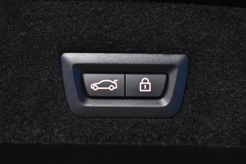 BMW 7シリーズ 740i Mｽﾎﾟｰﾂ LCI後期 1ｵｰﾅｰ ｲﾉﾍﾞｰｼｮﾝP ｻﾝﾙｰﾌ BMWﾚｰｻﾞｰLED 全席ﾋｰﾀｰ&前席ﾍﾞﾝﾁﾚｰｼｮﾝ付黒革 ACC HUD BMWﾗｲﾌﾞｺｯｸﾋﾟｯﾄ ﾀｯﾁﾊﾟﾈﾙﾅﾋﾞ3Dﾋﾞｭｰ ﾌﾙｾｸﾞ ﾊｰﾏﾝｶｰﾄﾞﾝ  液晶ﾒｰﾀｰ 20AW 車線変更&逸脱&歩行者警告 衝突軽減ﾌﾞﾚｰｷ 2年保証