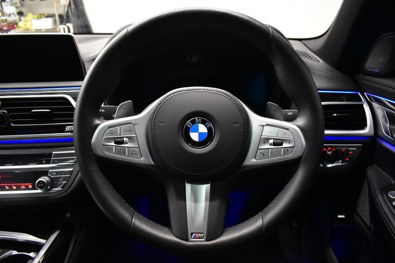 BMW 7シリーズ 740i Mｽﾎﾟｰﾂ LCI後期 1ｵｰﾅｰ ｲﾉﾍﾞｰｼｮﾝP ｻﾝﾙｰﾌ BMWﾚｰｻﾞｰLED 全席ﾋｰﾀｰ&前席ﾍﾞﾝﾁﾚｰｼｮﾝ付黒革 ACC HUD BMWﾗｲﾌﾞｺｯｸﾋﾟｯﾄ ﾀｯﾁﾊﾟﾈﾙﾅﾋﾞ3Dﾋﾞｭｰ ﾌﾙｾｸﾞ ﾊｰﾏﾝｶｰﾄﾞﾝ  液晶ﾒｰﾀｰ 20AW 車線変更&逸脱&歩行者警告 衝突軽減ﾌﾞﾚｰｷ 2年保証