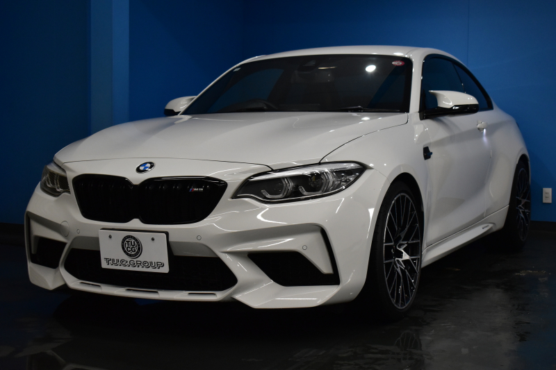 BMW Mシリーズ M2 ｺﾝﾍﾟﾃｨｼｮﾝ MDCT 7速DCT LCI後期  ﾊｰﾏﾝｶｰﾄﾞﾝ 専用410馬力ｴﾝｼﾞﾝ LEDﾍｯﾄﾞﾗｲﾄ&ﾃｰﾙ ﾋｰﾀｰ付黒革 ﾀｯﾁﾊﾟﾈﾙHDDﾅﾋﾞBｶﾒﾗ 19AW 衝突軽減B 車線逸脱＆歩行者警告 ｶｰﾎﾞﾝｲﾝﾃﾘｱ Mｼｰﾄﾍﾞﾙﾄ 2年保証