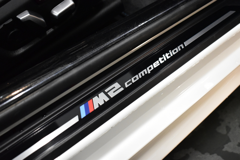 BMW Mシリーズ M2 ｺﾝﾍﾟﾃｨｼｮﾝ MDCT 7速DCT LCI後期  ﾊｰﾏﾝｶｰﾄﾞﾝ 専用410馬力ｴﾝｼﾞﾝ LEDﾍｯﾄﾞﾗｲﾄ&ﾃｰﾙ ﾋｰﾀｰ付黒革 ﾀｯﾁﾊﾟﾈﾙHDDﾅﾋﾞBｶﾒﾗ 19AW 衝突軽減B 車線逸脱＆歩行者警告 ｶｰﾎﾞﾝｲﾝﾃﾘｱ Mｼｰﾄﾍﾞﾙﾄ 2年保証