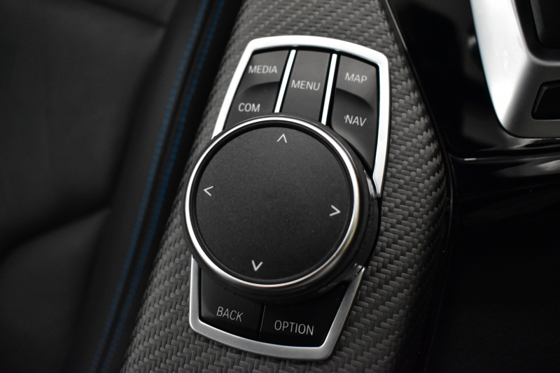 BMW Mシリーズ M2 ｺﾝﾍﾟﾃｨｼｮﾝ MDCT 7速DCT LCI後期  ﾊｰﾏﾝｶｰﾄﾞﾝ 専用410馬力ｴﾝｼﾞﾝ LEDﾍｯﾄﾞﾗｲﾄ&ﾃｰﾙ ﾋｰﾀｰ付黒革 ﾀｯﾁﾊﾟﾈﾙHDDﾅﾋﾞBｶﾒﾗ 19AW 衝突軽減B 車線逸脱＆歩行者警告 ｶｰﾎﾞﾝｲﾝﾃﾘｱ Mｼｰﾄﾍﾞﾙﾄ 2年保証