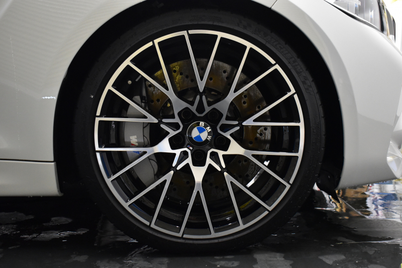 BMW Mシリーズ M2 ｺﾝﾍﾟﾃｨｼｮﾝ MDCT 7速DCT LCI後期  ﾊｰﾏﾝｶｰﾄﾞﾝ 専用410馬力ｴﾝｼﾞﾝ LEDﾍｯﾄﾞﾗｲﾄ&ﾃｰﾙ ﾋｰﾀｰ付黒革 ﾀｯﾁﾊﾟﾈﾙHDDﾅﾋﾞBｶﾒﾗ 19AW 衝突軽減B 車線逸脱＆歩行者警告 ｶｰﾎﾞﾝｲﾝﾃﾘｱ Mｼｰﾄﾍﾞﾙﾄ 2年保証