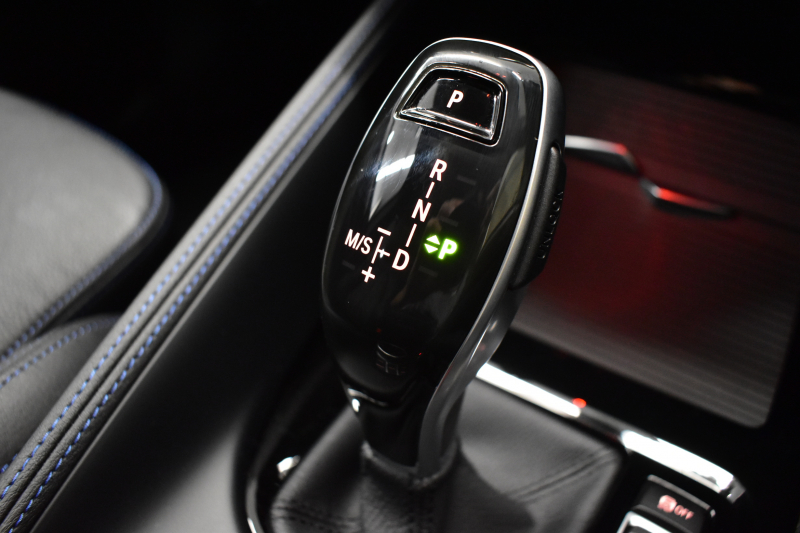 BMW X1 Xﾄﾞﾗｲﾌﾞ20i Mｽﾎﾟｰﾂ 中期ﾓﾃﾞﾙ 4WD ﾋｰﾀｰ付黒革 ｱﾄﾞﾊﾞﾝｽﾄﾞｱｸﾃｨﾌﾞｾｰﾌﾃｨ&ｺﾝﾌｫｰﾄP 追従ACC HUD 18AW NEWﾃﾞｻﾞｲﾝﾒｰﾀｰ LEDﾍｯﾄﾞﾗｲﾄ ﾀｯﾁﾊﾟﾈﾙHDDﾅﾋﾞBｶﾒﾗ 前後PDC  衝突軽減B 車線逸脱&歩行者警告 電動Rｹﾞｰﾄ ｽﾏｰﾄｷｰ 2年保証