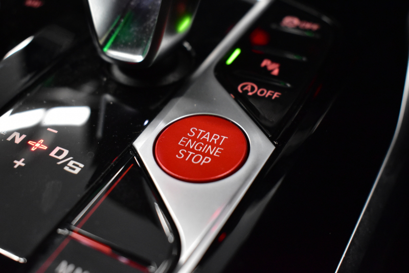 BMW Mシリーズ M2ｸｰﾍﾟ 新車保証R8年8月迄 1ｵｰﾅｰ ｶｰﾎﾞﾝﾙｰﾌ ﾊｲﾗｲﾝP ｶｰﾌﾞﾄﾞﾃﾞｨｽﾌﾟﾚｲ ﾋｰﾀｰ付黒革Mｽﾎﾟｰﾂｼｰﾄ 可変Mｻｽ Mｺﾝﾊﾟｳﾝﾄﾞﾌﾞﾚｰｷ ACC HUD BMWﾗｲﾌﾞｺｯｸﾋﾟｯﾄ ﾅﾋﾞBｶﾒﾗ ｱｯﾌﾟﾙｶｰﾌﾟﾚｲ LEDﾍｯﾄﾞﾗｲﾄ Mｽﾎﾟｰﾂﾃﾞﾌ  2年保証