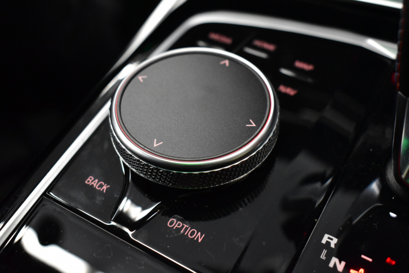 BMW Mシリーズ M2ｸｰﾍﾟ 新車保証R8年8月迄 1ｵｰﾅｰ ｶｰﾎﾞﾝﾙｰﾌ ﾊｲﾗｲﾝP ｶｰﾌﾞﾄﾞﾃﾞｨｽﾌﾟﾚｲ ﾋｰﾀｰ付黒革Mｽﾎﾟｰﾂｼｰﾄ 可変Mｻｽ Mｺﾝﾊﾟｳﾝﾄﾞﾌﾞﾚｰｷ ACC HUD BMWﾗｲﾌﾞｺｯｸﾋﾟｯﾄ ﾅﾋﾞBｶﾒﾗ ｱｯﾌﾟﾙｶｰﾌﾟﾚｲ LEDﾍｯﾄﾞﾗｲﾄ Mｽﾎﾟｰﾂﾃﾞﾌ  2年保証