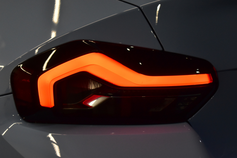 BMW Mシリーズ M2ｸｰﾍﾟ 新車保証R8年8月迄 1ｵｰﾅｰ ｶｰﾎﾞﾝﾙｰﾌ ﾊｲﾗｲﾝP ｶｰﾌﾞﾄﾞﾃﾞｨｽﾌﾟﾚｲ ﾋｰﾀｰ付黒革Mｽﾎﾟｰﾂｼｰﾄ 可変Mｻｽ Mｺﾝﾊﾟｳﾝﾄﾞﾌﾞﾚｰｷ ACC HUD BMWﾗｲﾌﾞｺｯｸﾋﾟｯﾄ ﾅﾋﾞBｶﾒﾗ ｱｯﾌﾟﾙｶｰﾌﾟﾚｲ LEDﾍｯﾄﾞﾗｲﾄ Mｽﾎﾟｰﾂﾃﾞﾌ  2年保証