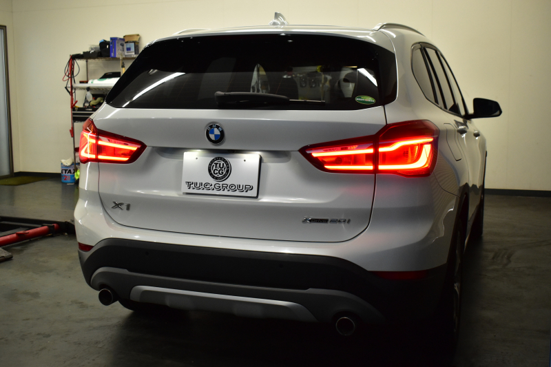 BMW X1 Xdrive20i Xﾗｲﾝ 中期 4WD ﾊｲﾗｲﾝ&ｺﾝﾌｫｰﾄ&ｱﾄﾞﾊﾞﾝｽﾄﾞｱｸﾃｨﾌﾞｾｰﾌﾃｨP 追従ACC HUD ﾋｰﾀｰ付電動黒革 LEDﾍｯﾄﾞﾗｲﾄ 18AW 衝突軽減B ﾀｯﾁﾊﾟﾈﾙﾅﾋﾞ Bｶﾒﾗ 前後PDC Pｱｼｽﾄ 電動Rｹﾞｰﾄ ｽﾏｰﾄｷｰ  2年保証