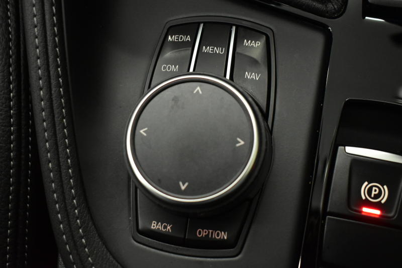 BMW X1 Xdrive20i Xﾗｲﾝ 中期 4WD ﾊｲﾗｲﾝ&ｺﾝﾌｫｰﾄ&ｱﾄﾞﾊﾞﾝｽﾄﾞｱｸﾃｨﾌﾞｾｰﾌﾃｨP 追従ACC HUD ﾋｰﾀｰ付電動黒革 LEDﾍｯﾄﾞﾗｲﾄ 18AW 衝突軽減B ﾀｯﾁﾊﾟﾈﾙﾅﾋﾞ Bｶﾒﾗ 前後PDC Pｱｼｽﾄ 電動Rｹﾞｰﾄ ｽﾏｰﾄｷｰ  2年保証