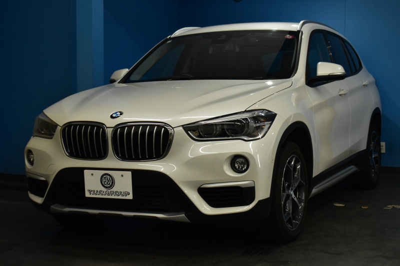 BMW X1 Xdrive20i Xﾗｲﾝ 中期 4WD ﾊｲﾗｲﾝ&ｺﾝﾌｫｰﾄ&ｱﾄﾞﾊﾞﾝｽﾄﾞｱｸﾃｨﾌﾞｾｰﾌﾃｨP 追従ACC HUD ﾋｰﾀｰ付電動黒革 LEDﾍｯﾄﾞﾗｲﾄ 18AW 衝突軽減B ﾀｯﾁﾊﾟﾈﾙﾅﾋﾞ Bｶﾒﾗ 前後PDC Pｱｼｽﾄ 電動Rｹﾞｰﾄ ｽﾏｰﾄｷｰ  2年保証