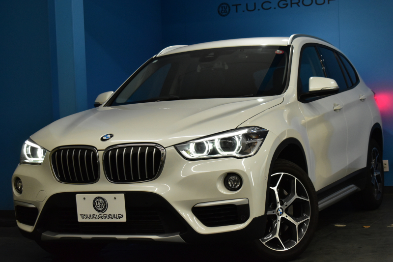 BMW X1 Xdrive20i Xﾗｲﾝ 中期 4WD ﾊｲﾗｲﾝ&ｺﾝﾌｫｰﾄ&ｱﾄﾞﾊﾞﾝｽﾄﾞｱｸﾃｨﾌﾞｾｰﾌﾃｨP 追従ACC HUD ﾋｰﾀｰ付電動黒革 LEDﾍｯﾄﾞﾗｲﾄ 18AW 衝突軽減B ﾀｯﾁﾊﾟﾈﾙﾅﾋﾞ Bｶﾒﾗ 前後PDC Pｱｼｽﾄ 電動Rｹﾞｰﾄ ｽﾏｰﾄｷｰ  2年保証