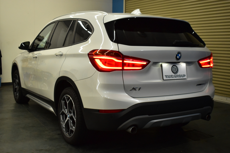 BMW X1 Xdrive20i Xﾗｲﾝ 中期 4WD ﾊｲﾗｲﾝ&ｺﾝﾌｫｰﾄ&ｱﾄﾞﾊﾞﾝｽﾄﾞｱｸﾃｨﾌﾞｾｰﾌﾃｨP 追従ACC HUD ﾋｰﾀｰ付電動黒革 LEDﾍｯﾄﾞﾗｲﾄ 18AW 衝突軽減B ﾀｯﾁﾊﾟﾈﾙﾅﾋﾞ Bｶﾒﾗ 前後PDC Pｱｼｽﾄ 電動Rｹﾞｰﾄ ｽﾏｰﾄｷｰ  2年保証