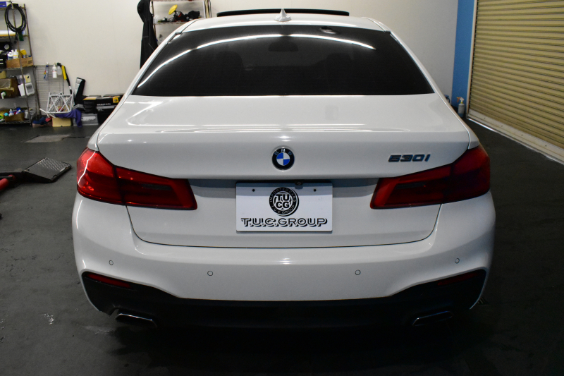 BMW 5シリーズ 530i Mｽﾎﾟｰﾂ 高出力ﾓﾃﾞﾙ ｻﾝﾙｰﾌ ﾃﾞﾋﾞｭｰP 全席ﾋｰﾀｰ付ｱｲﾎﾞﾘｰ革 ｿﾌﾄｸﾛｰｽﾞﾄﾞｱ HUD LEDﾍｯﾄﾞﾗｲﾄ 追従ACC H&Rﾀﾞｳﾝｻｽ LCW 液晶ﾒｰﾀｰ ｼﾞｪｽﾁｬｰ付ﾀｯﾁﾊﾟﾈﾙ対応iﾄﾞﾗｲﾌﾞHDDﾅﾋﾞﾌﾙｾｸﾞ 全周囲ｶﾒﾗ3DﾋﾞｭｰPｱｼｽﾄ 電動ﾄﾗﾝｸ 2年保証