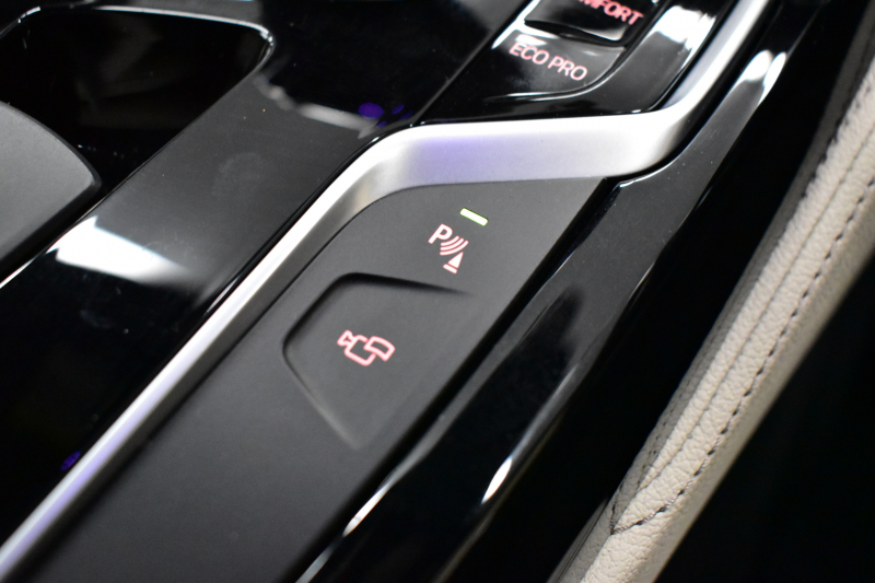 BMW 5シリーズ 530i Mｽﾎﾟｰﾂ 高出力ﾓﾃﾞﾙ ｻﾝﾙｰﾌ ﾃﾞﾋﾞｭｰP 全席ﾋｰﾀｰ付ｱｲﾎﾞﾘｰ革 ｿﾌﾄｸﾛｰｽﾞﾄﾞｱ HUD LEDﾍｯﾄﾞﾗｲﾄ 追従ACC H&Rﾀﾞｳﾝｻｽ LCW 液晶ﾒｰﾀｰ ｼﾞｪｽﾁｬｰ付ﾀｯﾁﾊﾟﾈﾙ対応iﾄﾞﾗｲﾌﾞHDDﾅﾋﾞﾌﾙｾｸﾞ 全周囲ｶﾒﾗ3DﾋﾞｭｰPｱｼｽﾄ 電動ﾄﾗﾝｸ 2年保証