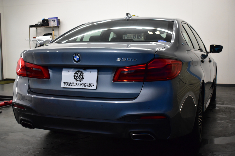 BMW 5シリーズ 530e Mｽﾎﾟｰﾂ PHEV ｲﾉﾍﾞｰｼｮﾝP 全席ﾋｰﾀｰ付黒革 HUD ｱﾀﾞﾌﾟﾃｨﾌﾞLEDﾍｯﾄﾞﾗｲﾄ 追従ACC 車線変更警告 ｼﾞｪｽﾁｬｰC ﾀｯﾁﾊﾟﾈﾙ対応iﾄﾞﾗｲﾌﾞHDDﾅﾋﾞﾌﾙｾｸﾞ 3Dﾋﾞｭｰ Pｱｼｽﾄﾌﾟﾗｽ 電動ﾄﾗﾝｸ  19AW 2年保証