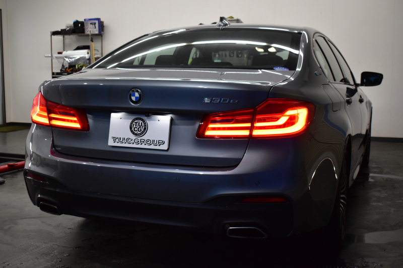 BMW 5シリーズ 530e Mｽﾎﾟｰﾂ PHEV ｲﾉﾍﾞｰｼｮﾝP 全席ﾋｰﾀｰ付黒革 HUD ｱﾀﾞﾌﾟﾃｨﾌﾞLEDﾍｯﾄﾞﾗｲﾄ 追従ACC 車線変更警告 ｼﾞｪｽﾁｬｰC ﾀｯﾁﾊﾟﾈﾙ対応iﾄﾞﾗｲﾌﾞHDDﾅﾋﾞﾌﾙｾｸﾞ 3Dﾋﾞｭｰ Pｱｼｽﾄﾌﾟﾗｽ 電動ﾄﾗﾝｸ  19AW 2年保証