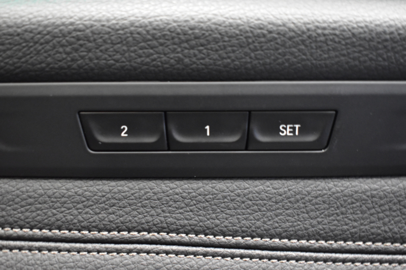 BMW 5シリーズ 530e Mｽﾎﾟｰﾂ PHEV ｲﾉﾍﾞｰｼｮﾝP 全席ﾋｰﾀｰ付黒革 HUD ｱﾀﾞﾌﾟﾃｨﾌﾞLEDﾍｯﾄﾞﾗｲﾄ 追従ACC 車線変更警告 ｼﾞｪｽﾁｬｰC ﾀｯﾁﾊﾟﾈﾙ対応iﾄﾞﾗｲﾌﾞHDDﾅﾋﾞﾌﾙｾｸﾞ 3Dﾋﾞｭｰ Pｱｼｽﾄﾌﾟﾗｽ 電動ﾄﾗﾝｸ  19AW 2年保証