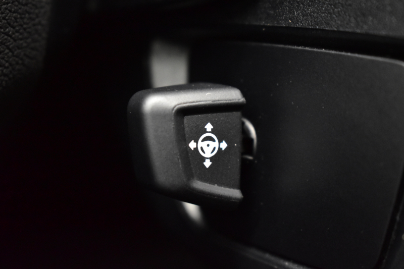 BMW 5シリーズ 530e Mｽﾎﾟｰﾂ PHEV ｲﾉﾍﾞｰｼｮﾝP 全席ﾋｰﾀｰ付黒革 HUD ｱﾀﾞﾌﾟﾃｨﾌﾞLEDﾍｯﾄﾞﾗｲﾄ 追従ACC 車線変更警告 ｼﾞｪｽﾁｬｰC ﾀｯﾁﾊﾟﾈﾙ対応iﾄﾞﾗｲﾌﾞHDDﾅﾋﾞﾌﾙｾｸﾞ 3Dﾋﾞｭｰ Pｱｼｽﾄﾌﾟﾗｽ 電動ﾄﾗﾝｸ  19AW 2年保証